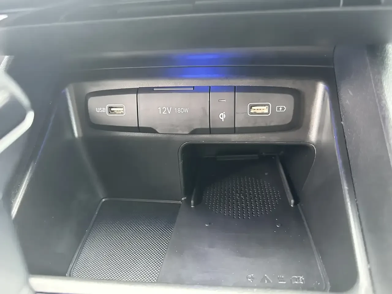 Hyundai Santa Cruz 2.5 Turbo AWD Preferred BOSE ШИБЕДАХ CARPLAY, снимка 15 - Автомобили и джипове - 54149925