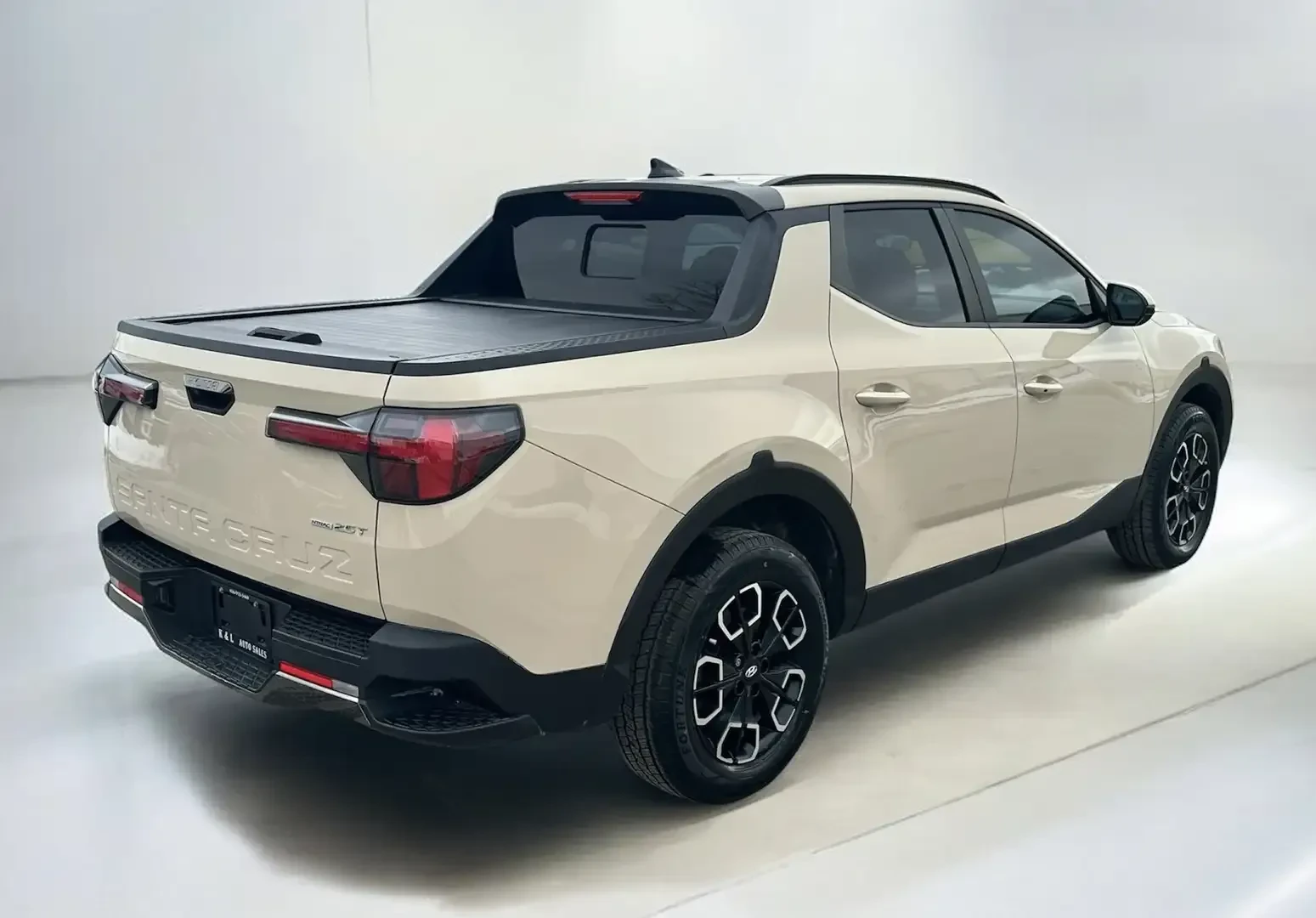 Hyundai Santa Cruz 2.5 Turbo AWD Preferred BOSE ШИБЕДАХ CARPLAY, снимка 3 - Автомобили и джипове - 54149925