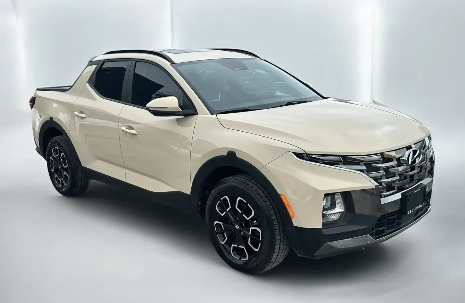 Hyundai Santa Cruz 2.5 Turbo AWD Preferred BOSE ШИБЕДАХ CARPLAY, снимка 2 - Автомобили и джипове - 54149925