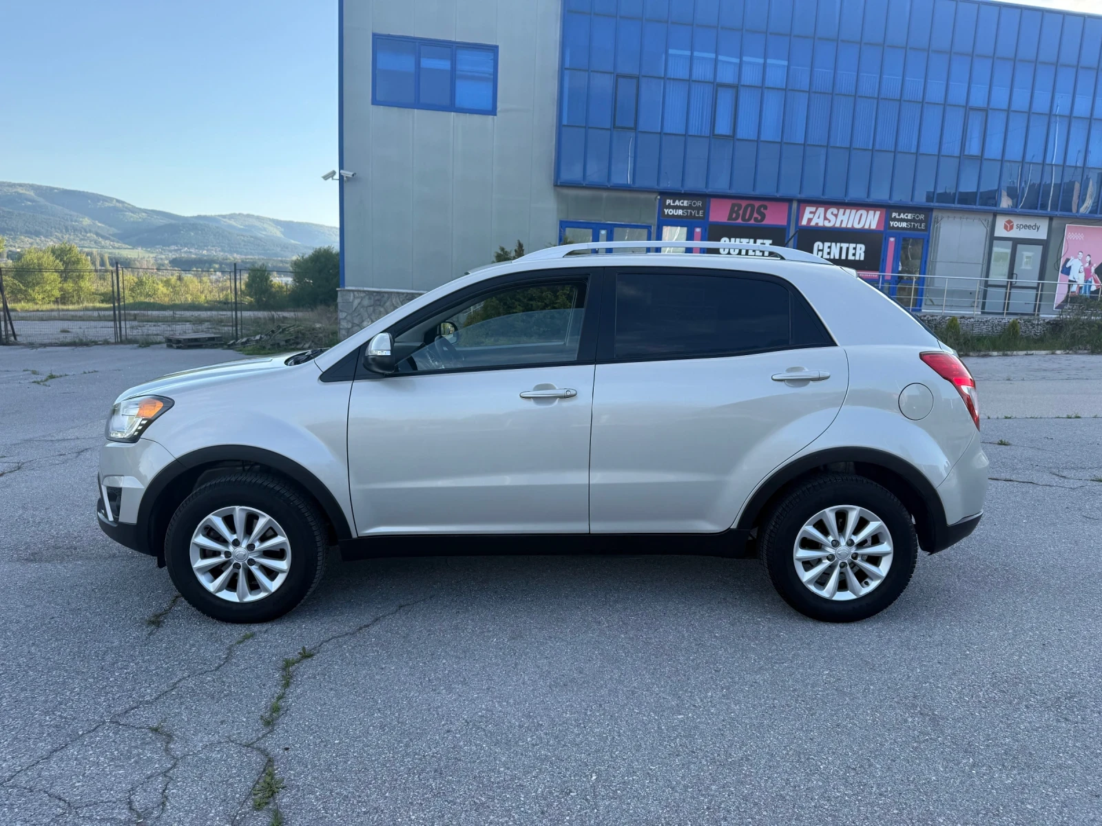 SsangYong Korando 2.0D 6ск., снимка 7 - Автомобили и джипове - 54429969