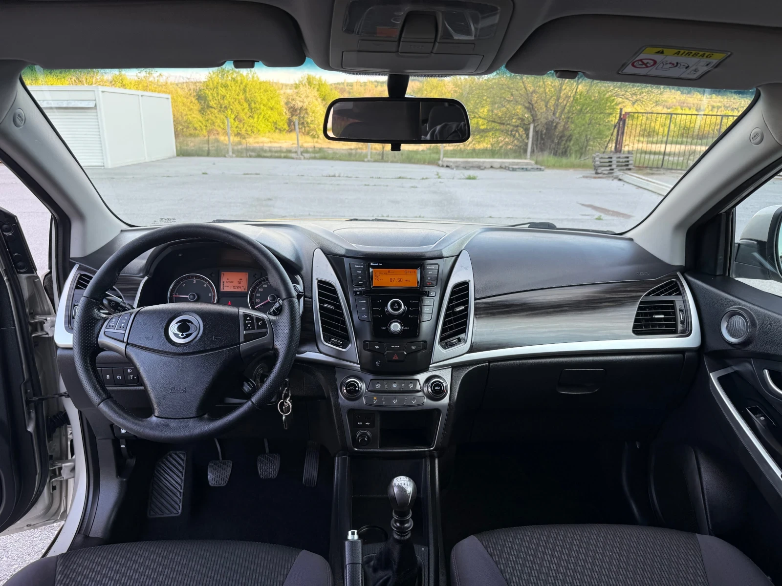 SsangYong Korando 2.0D 6ск., снимка 10 - Автомобили и джипове - 54429969