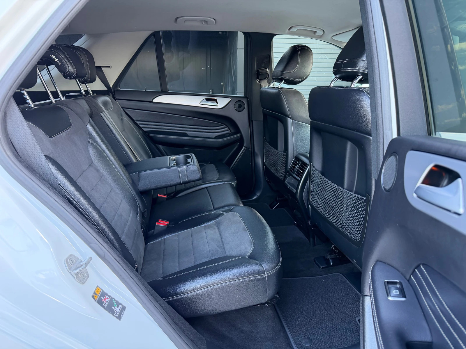 Mercedes-Benz ML 250 4-MATIC Bluetec, снимка 16 - Автомобили и джипове - 54444894