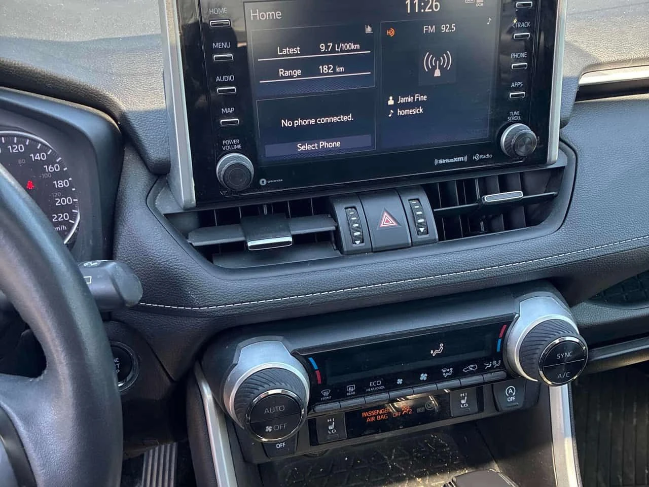 Toyota Rav4 * XLE * ПАНОРАМА * ПОДГРЕВ * ОТ ПРЕДСТАВИТЕЛСТВО, снимка 10 - Автомобили и джипове - 54509384