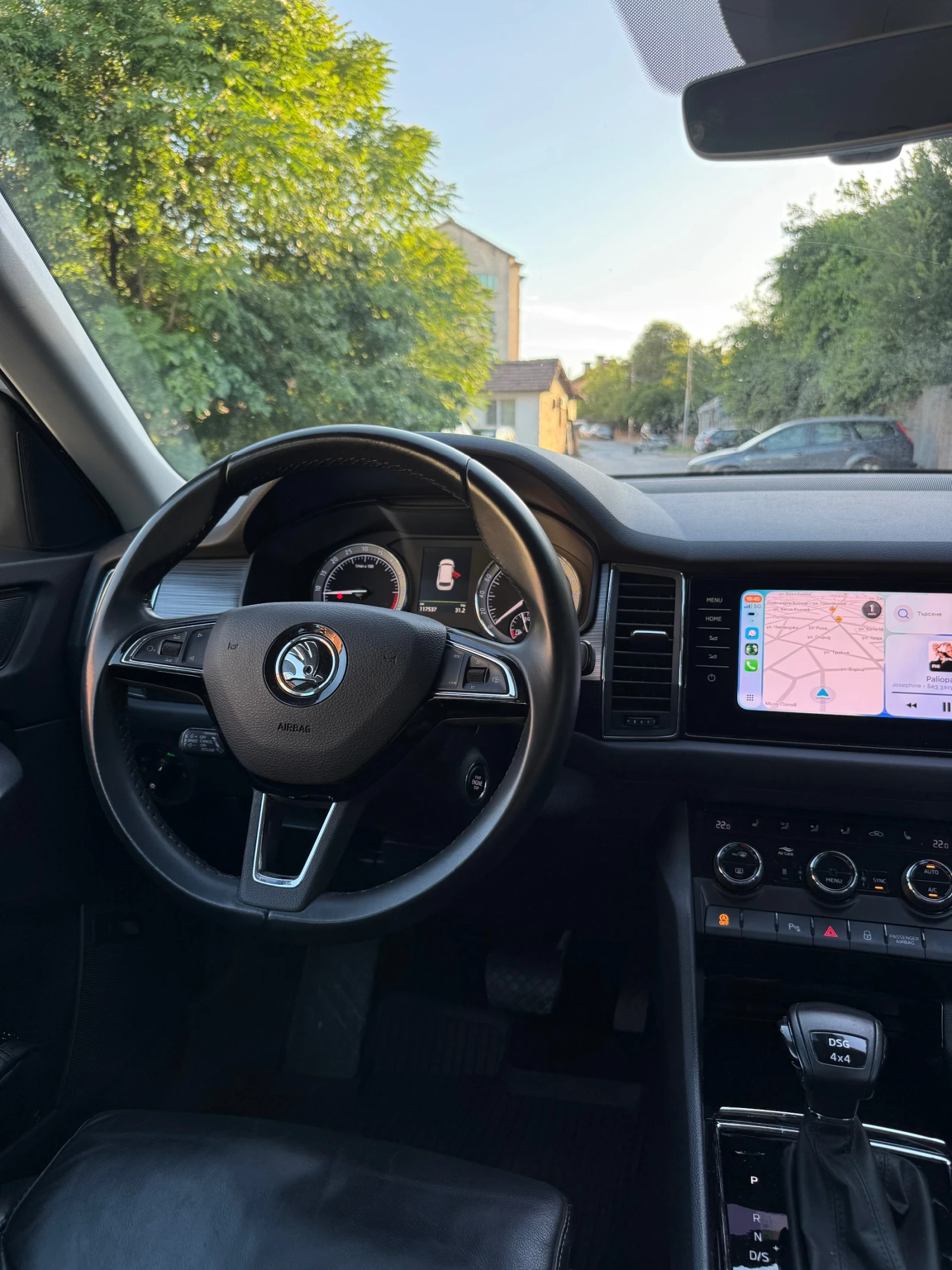 Skoda Kodiaq 2.0TDI 190hp 4x4 Кожа/Печка, снимка 9 - Автомобили и джипове - 54722509