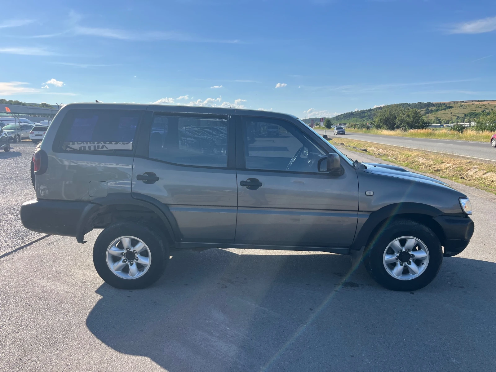 Nissan Terrano 2.7 TDI ITALY, снимка 3 - Автомобили и джипове - 54824837
