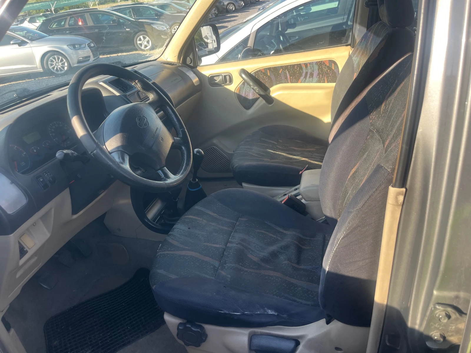 Nissan Terrano 2.7 TDI ITALY, снимка 10 - Автомобили и джипове - 54824837