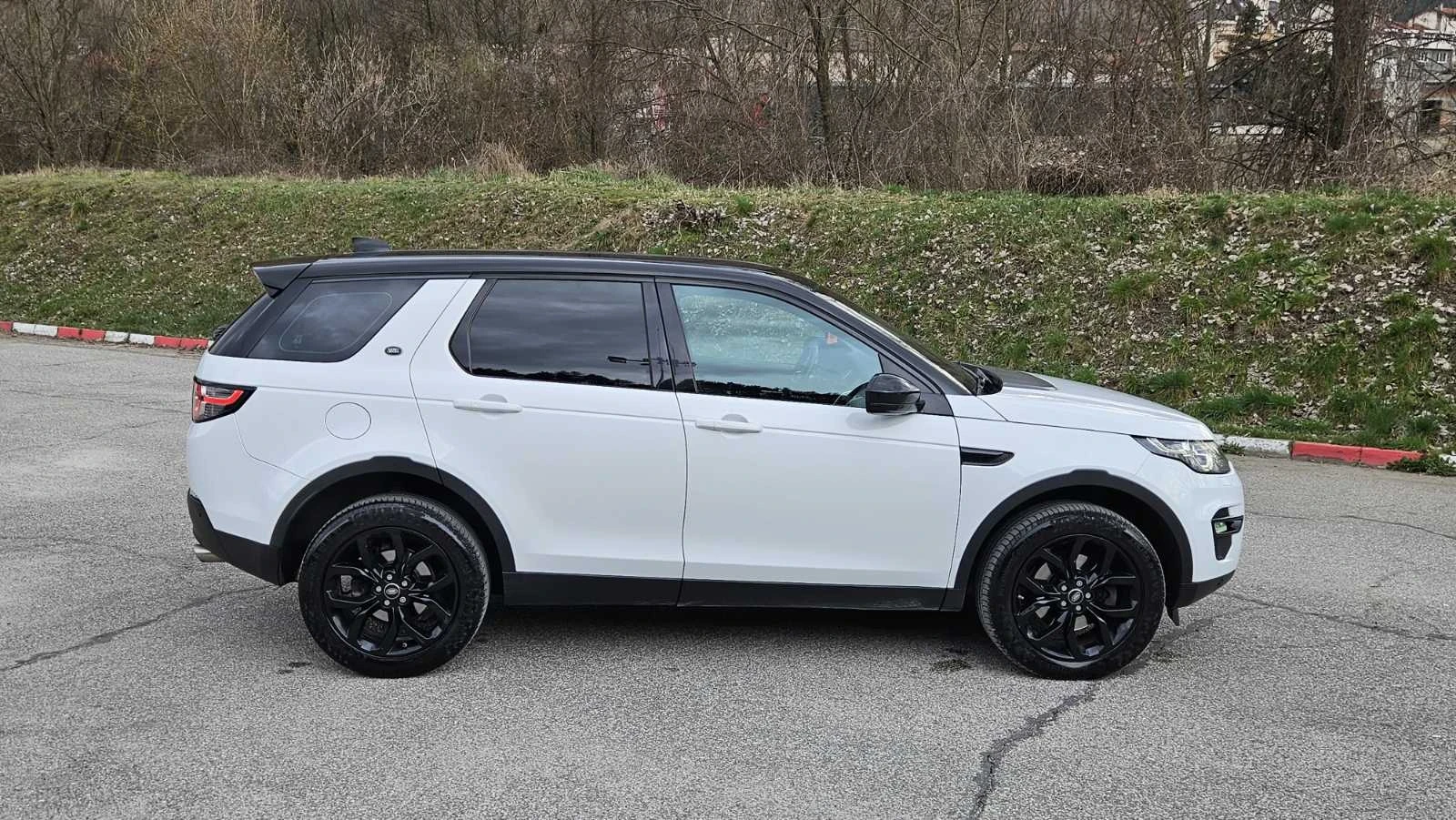 Land Rover Discovery Sport 2.0, снимка 6 - Автомобили и джипове - 55159468