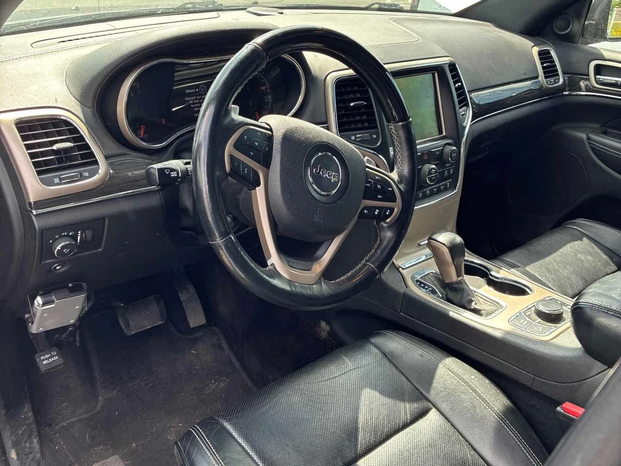 Jeep Grand cherokee * Overland * АВТОКРЕДИТ БЕЗ ПЪРВОНАЧАЛНА ВНОСКА* , снимка 5 - Автомобили и джипове - 55342771