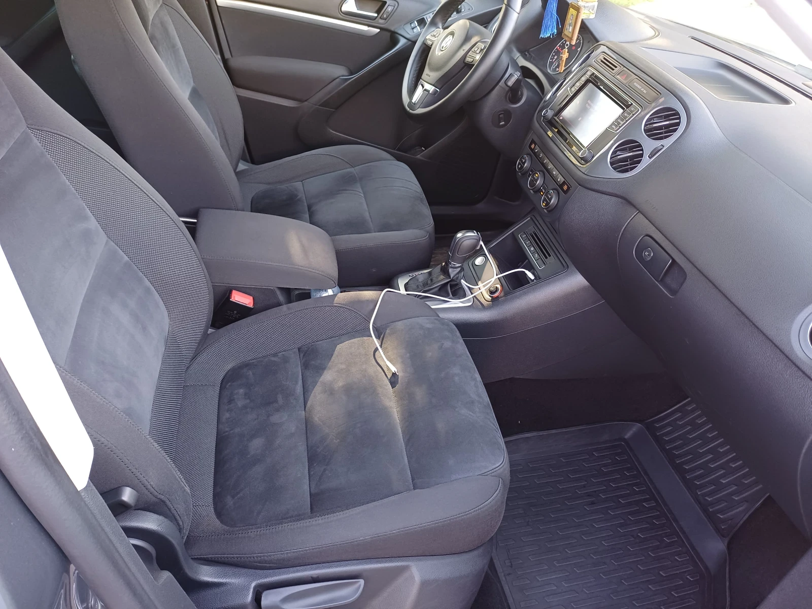 VW Tiguan, снимка 15 - Автомобили и джипове - 56329385