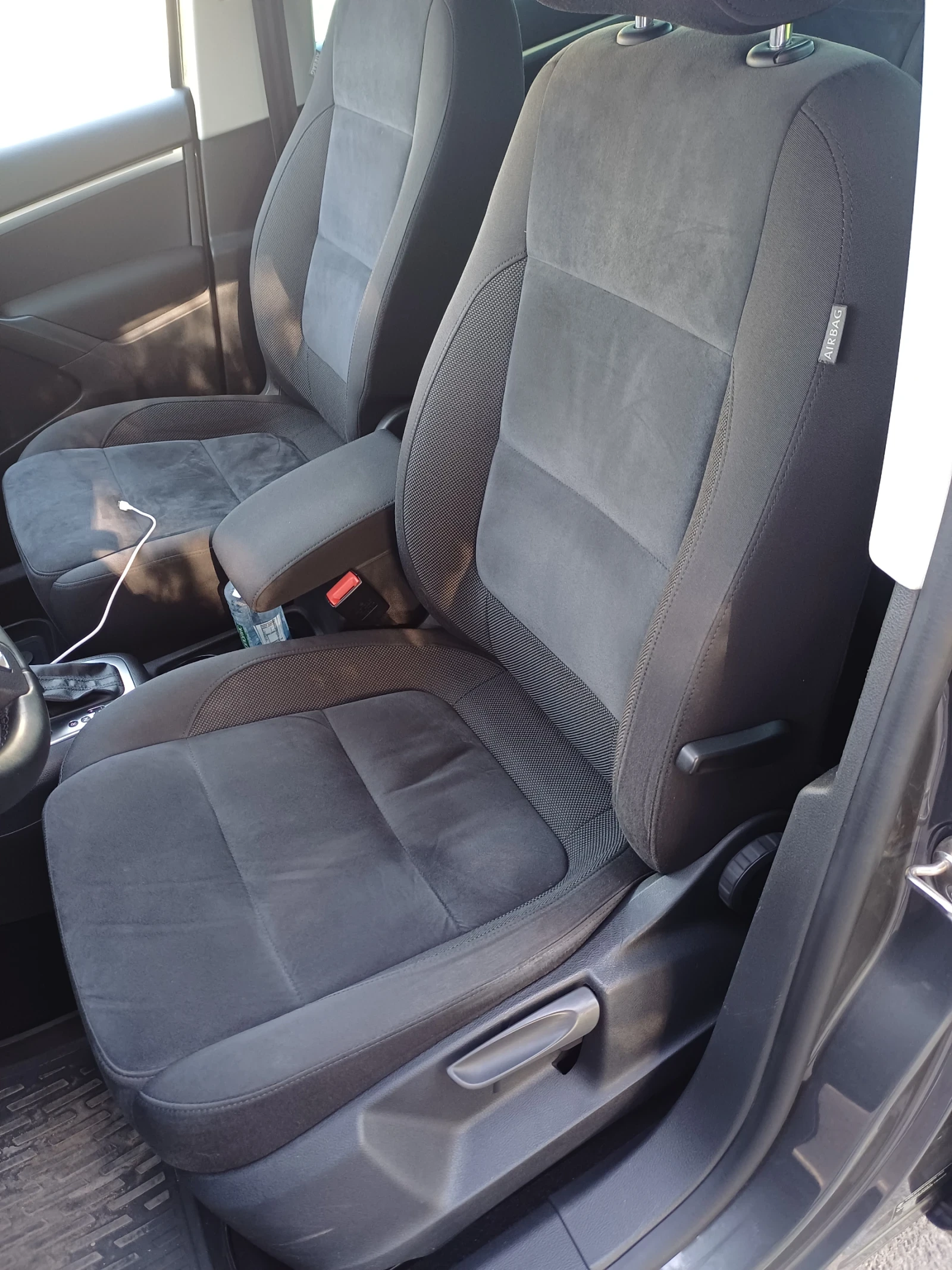 VW Tiguan, снимка 8 - Автомобили и джипове - 56329385