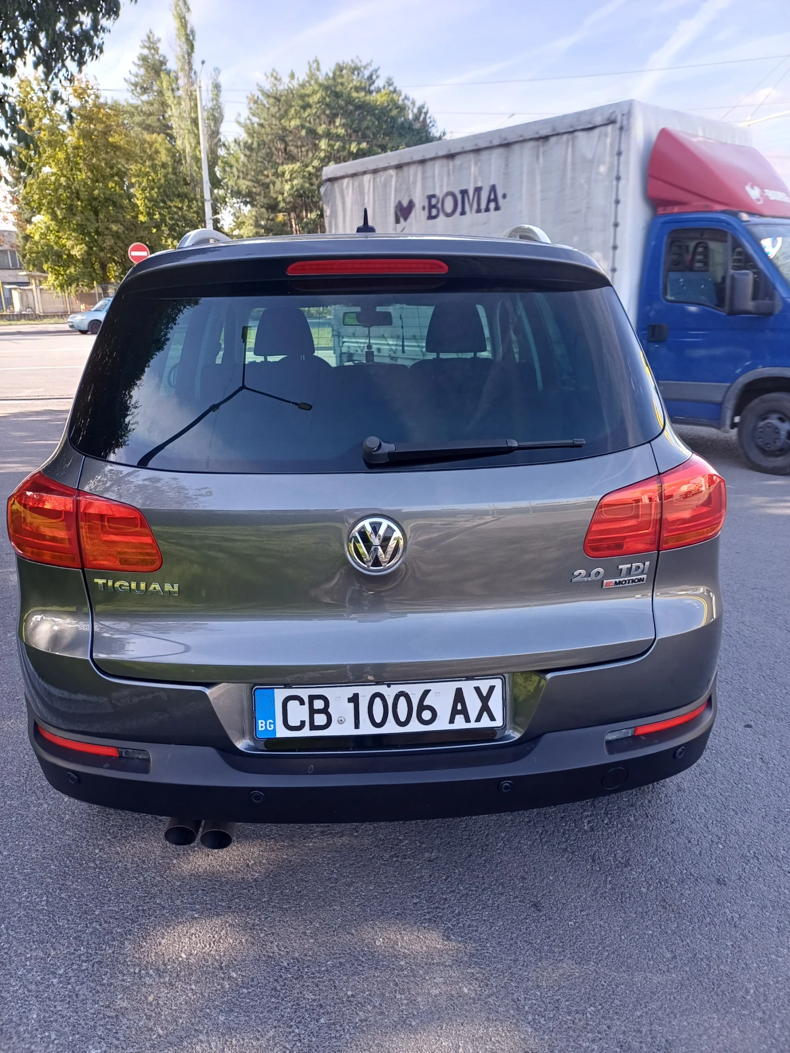 VW Tiguan, снимка 4 - Автомобили и джипове - 56329385