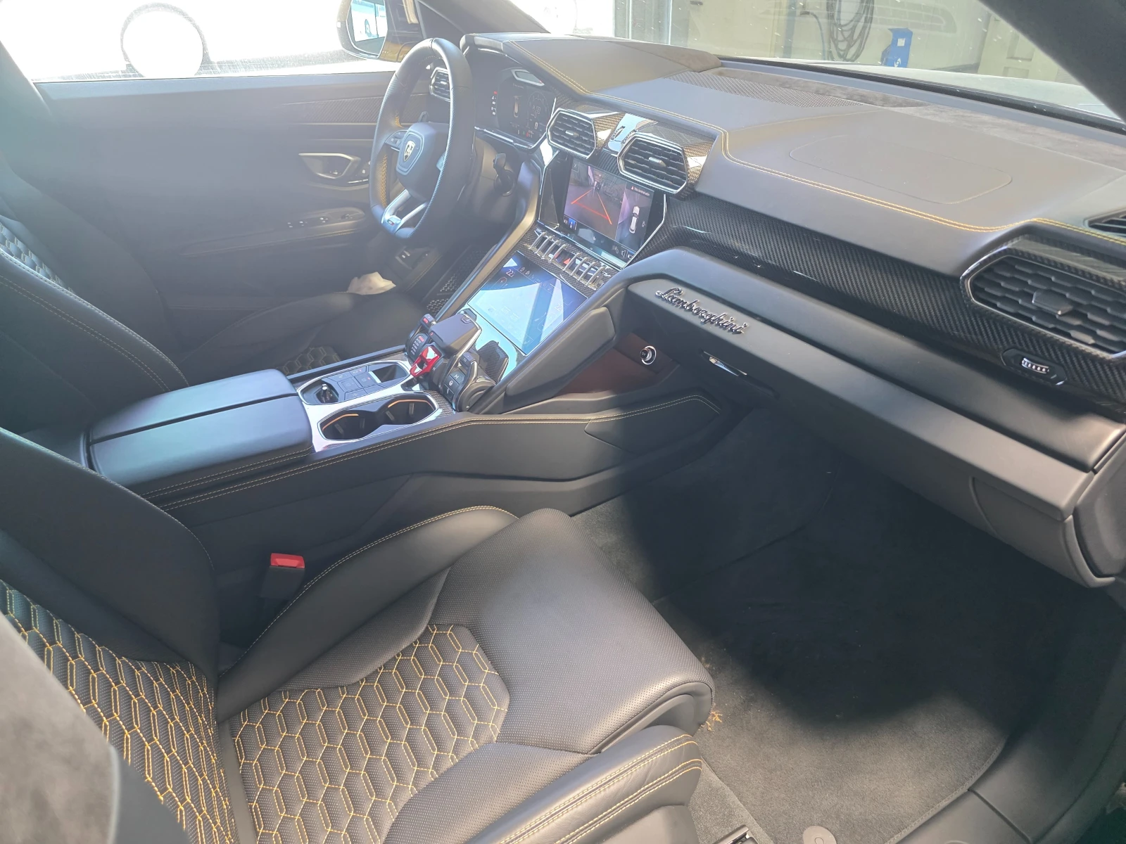 Lamborghini Urus 4.0 V8 Sport , снимка 13 - Автомобили и джипове - 56721264