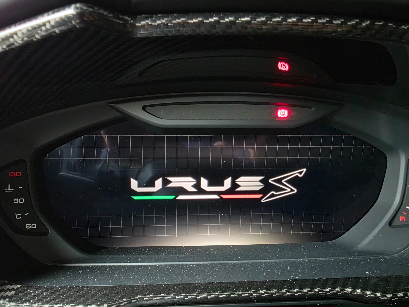 Lamborghini Urus 4.0 V8 Sport , снимка 17 - Автомобили и джипове - 56721264