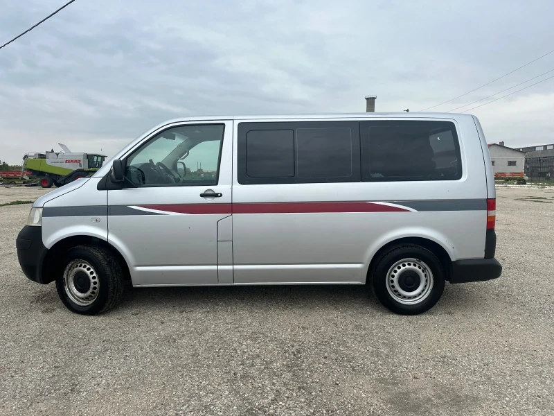 VW T5 2.5 TDI, снимка 8 - Бусове и автобуси - 47049417