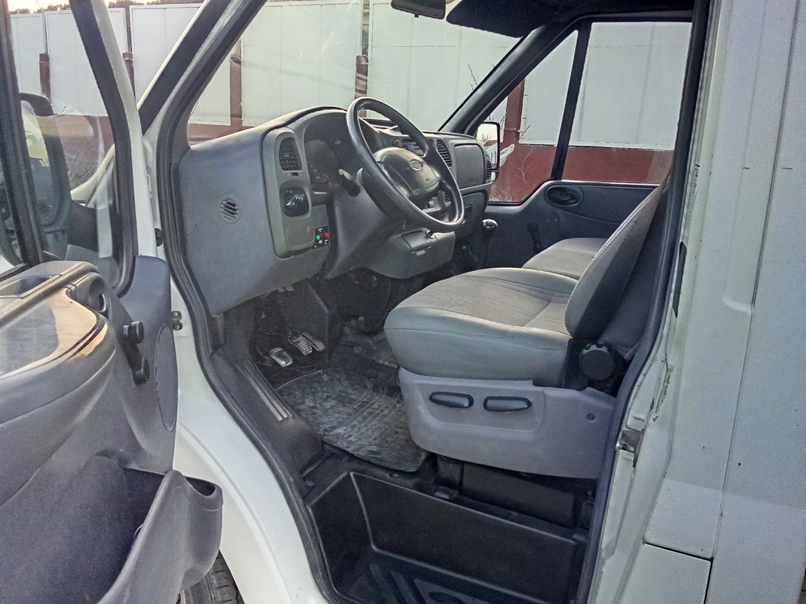 Ford Transit, снимка 10 - Бусове и автобуси - 53870807