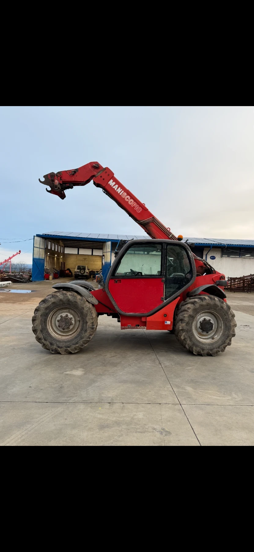 Челен товарач Manitou, снимка 10 - Индустриална техника - 56159859