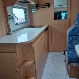 Кемпер Burstner А 530, снимка 8