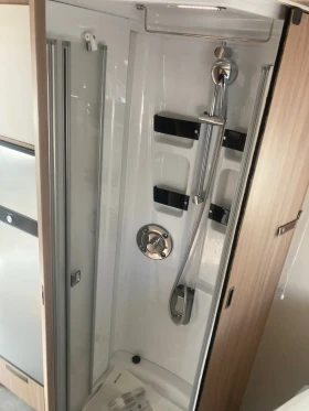 Обява за продажба на Кемпер Laika ECOVIP  L 4012 DS ~95 880 EUR - изображение 10