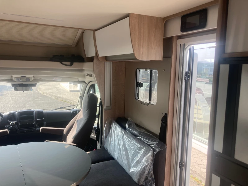 Кемпер Laika ECOVIP  L 4012 DS, снимка 7 - Каравани и кемпери - 52007647