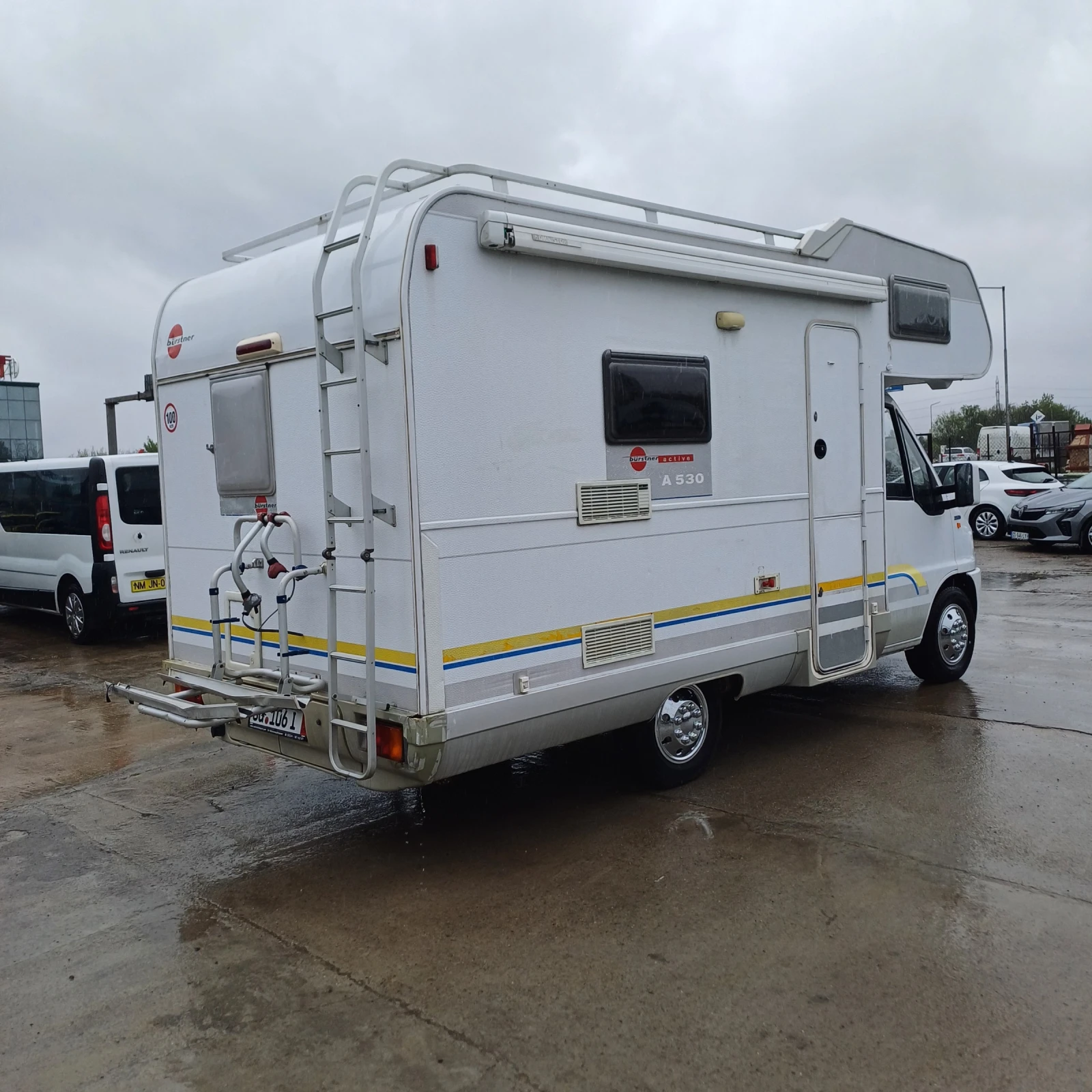 Кемпер Burstner А 530, снимка 4 - Каравани и кемпери - 54365198