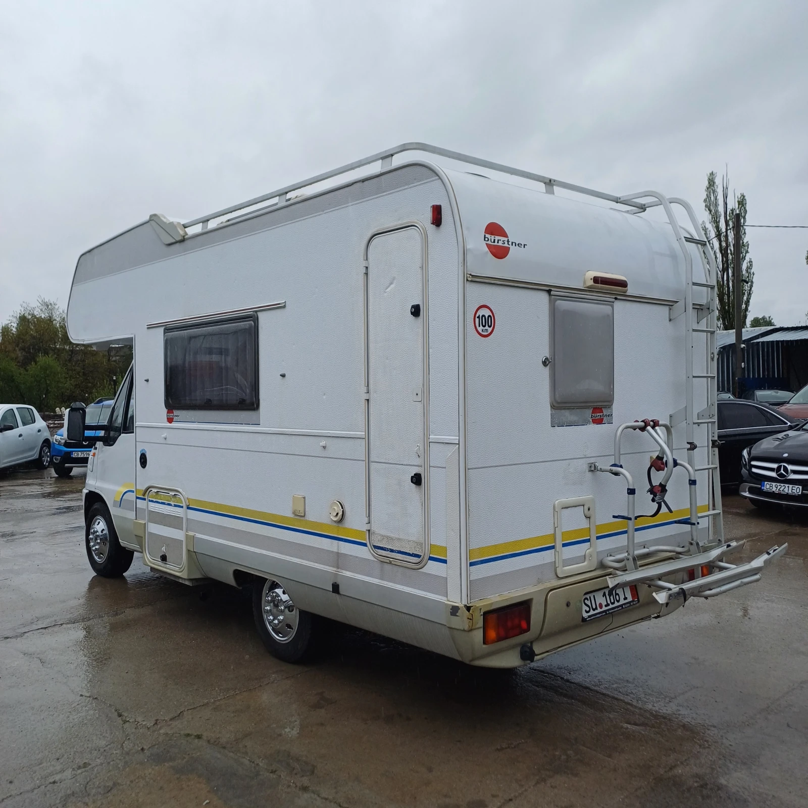 Кемпер Burstner А 530, снимка 3 - Каравани и кемпери - 54365198