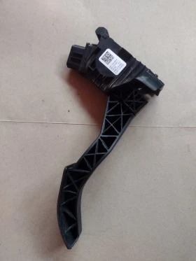 5Q1723503H педал газ VW PASSAT 8 5Q1 723 503 H  6PV 010 621-11, снимка 6
