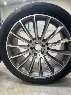Гуми с джанти Pirelli 295/40R21, снимка 13