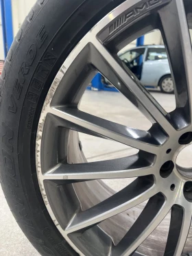 Гуми с джанти Pirelli 295/40R21, снимка 4