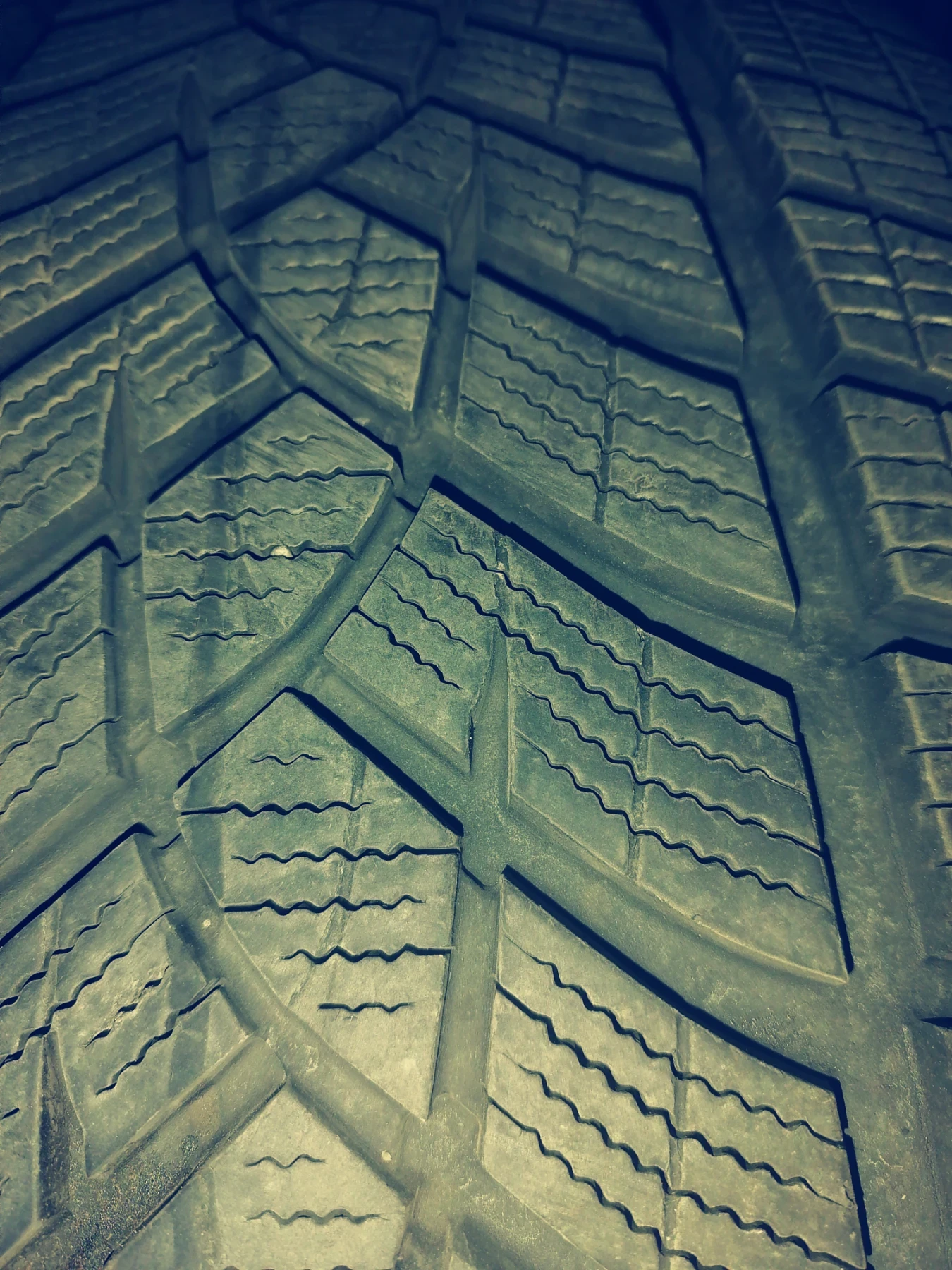  255/50R19 | Mobile.bg   5