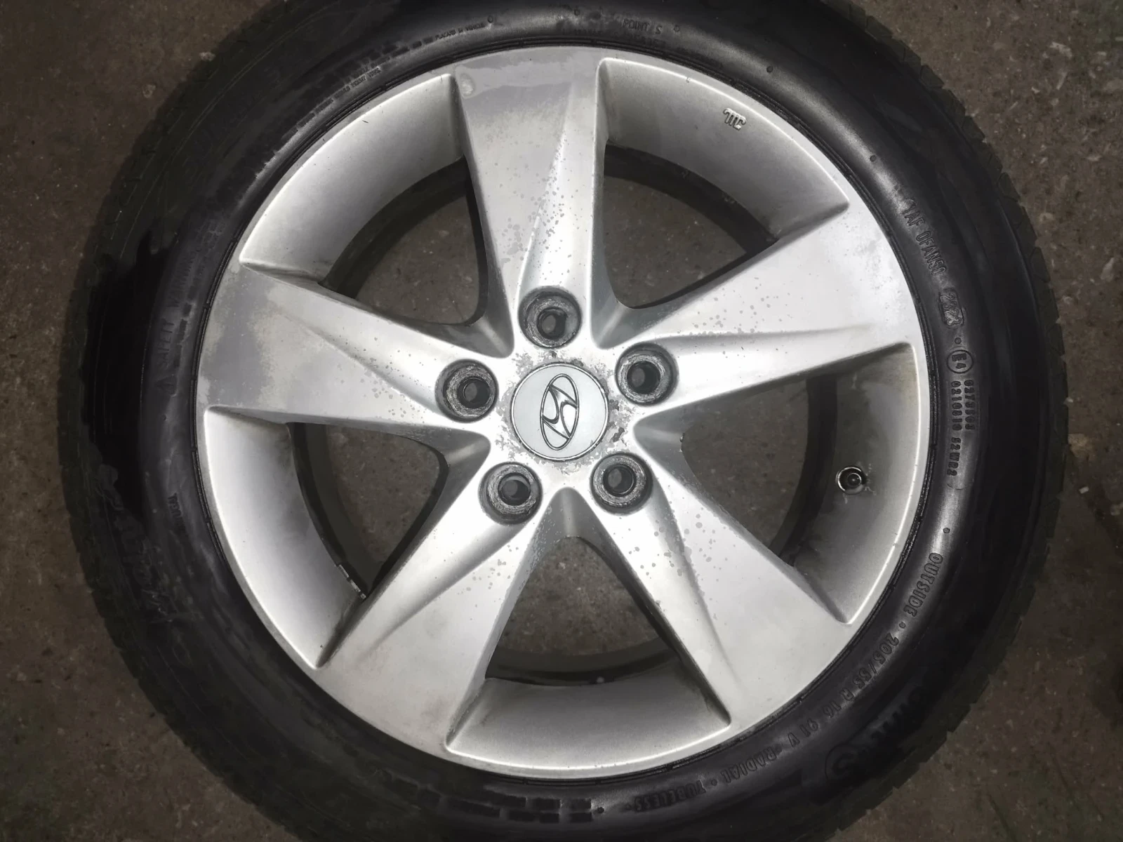 Гуми с джанти Други 205/55R16