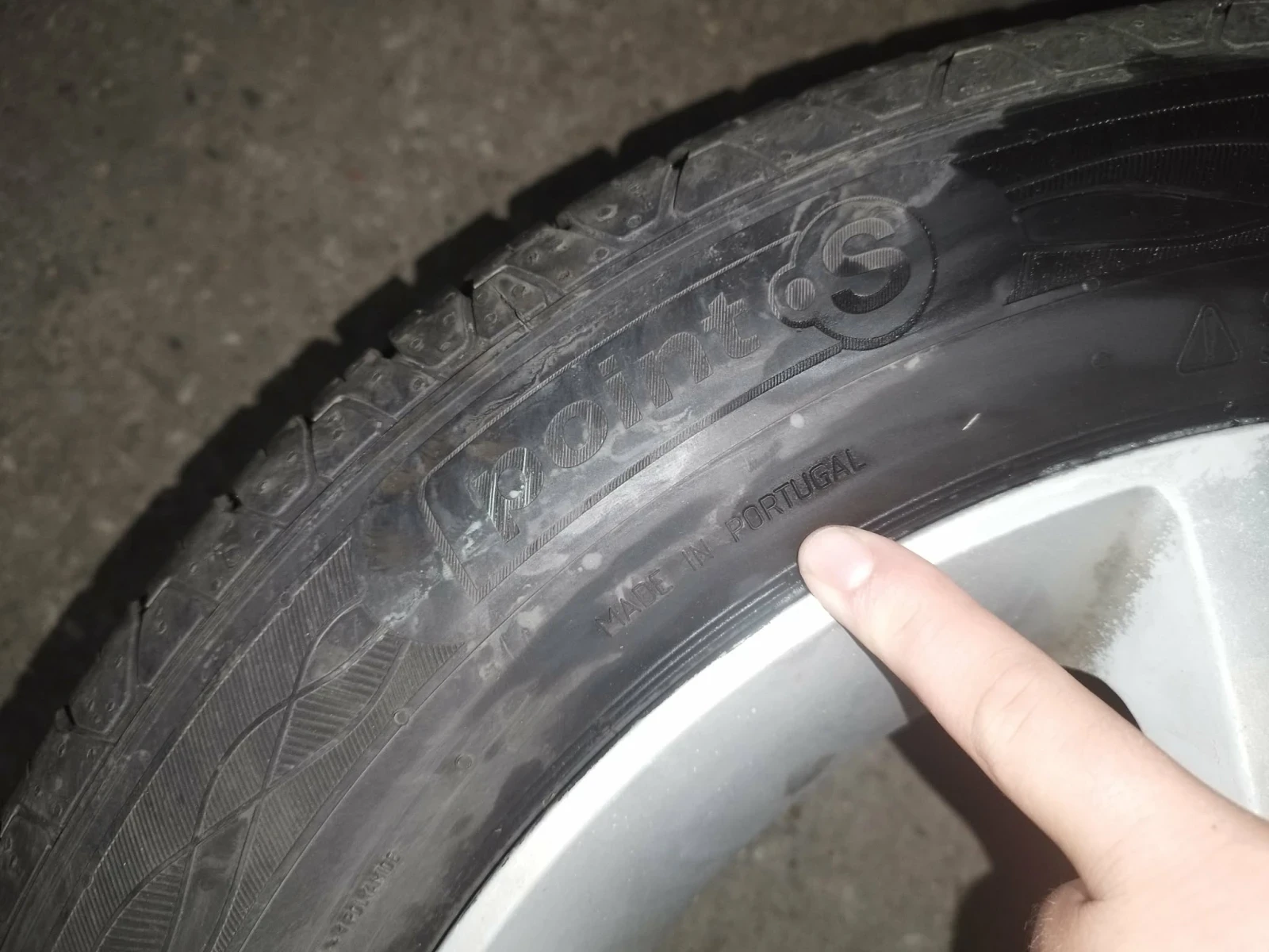 Гуми с джанти Други 205/55R16, снимка 4 - Гуми и джанти - 55106204