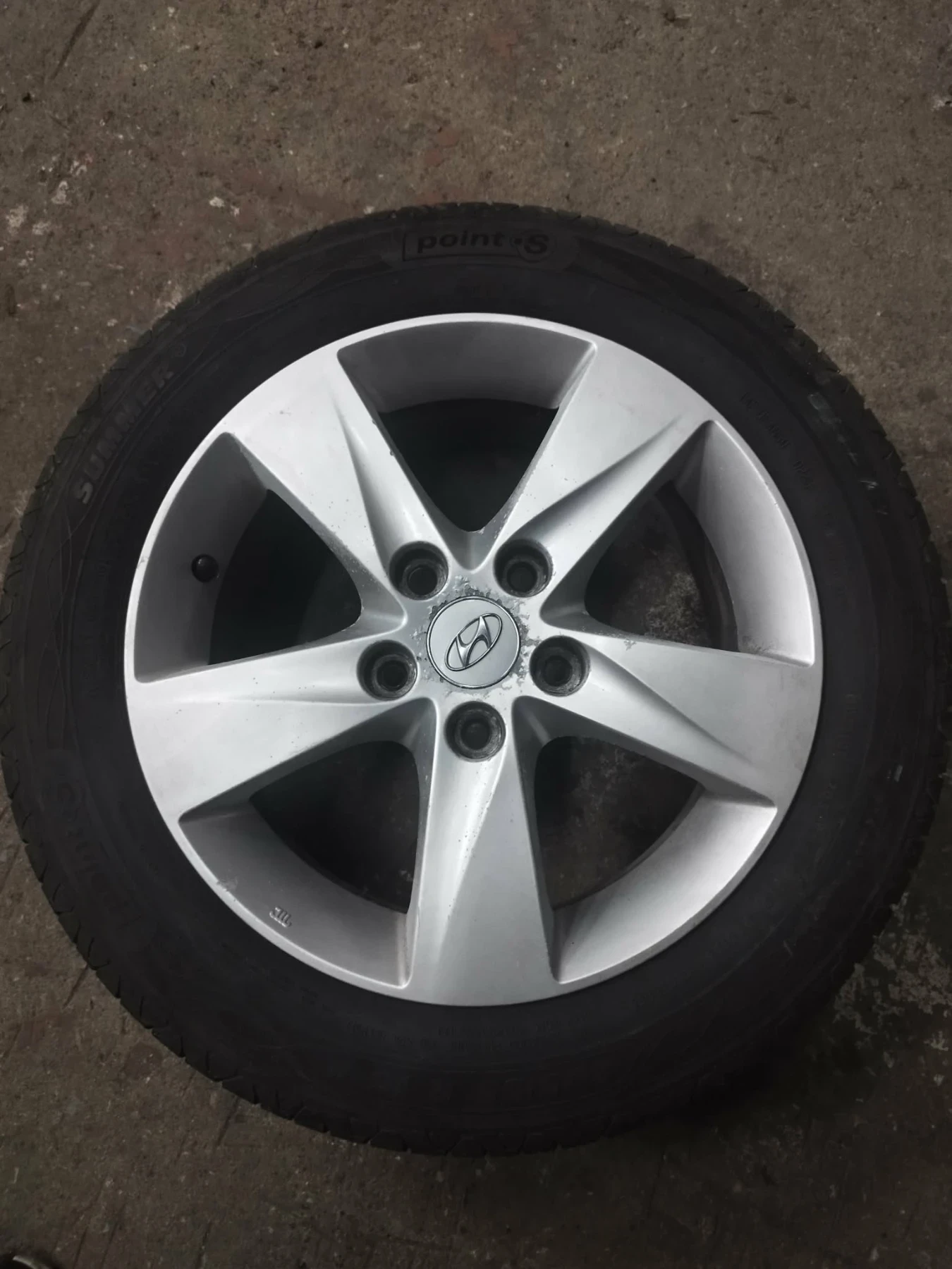 Гуми с джанти Други 205/55R16, снимка 8 - Гуми и джанти - 55106204