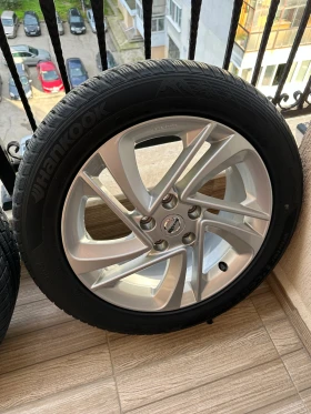 Гуми с джанти Hankook 215/55R17, снимка 1 - Гуми и джанти - 47567972