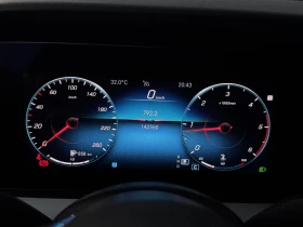 Mercedes-Benz E 200, снимка 9