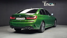 BMW 320 M SPORT* HUD* HARMAN* ПАНО* НАВИ* АВТОКРЕДИТ, снимка 2