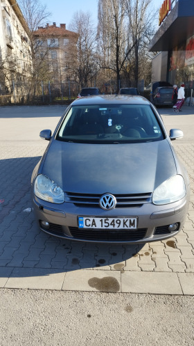 VW Golf 1.6 газ/бензин 101к.с. Автоматик, снимка 2 - Автомобили и джипове - 44339229