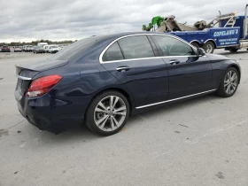 Mercedes-Benz C 300, снимка 3