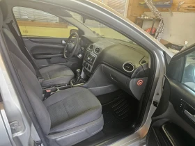 Ford Focus 1.6.Газ- инж- Гаражен , снимка 15