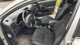 Toyota Avensis 2.0  | Mobile.bg    14