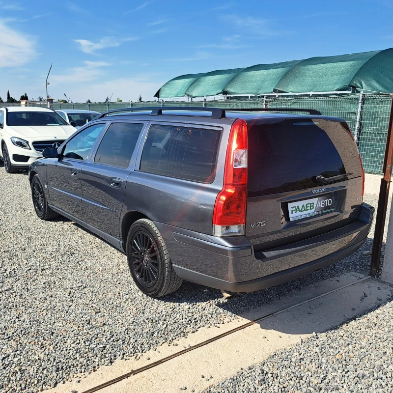 Volvo V70 2.4* D5* AUTOMATIC, снимка 3 - Автомобили и джипове - 46597155