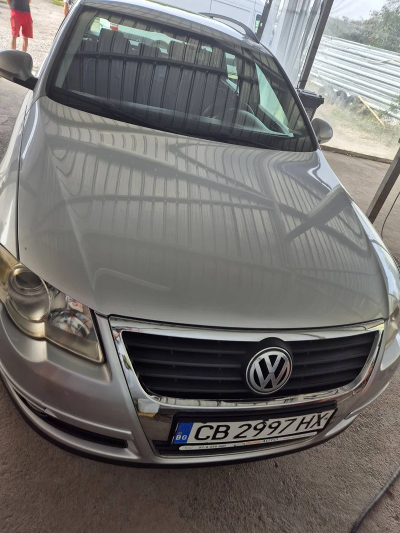 VW Passat, снимка 4 - Автомобили и джипове - 47196133