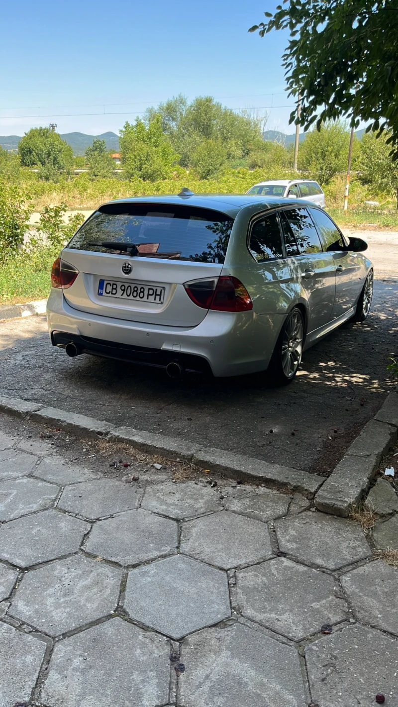 BMW 330, снимка 3 - Автомобили и джипове - 47331808