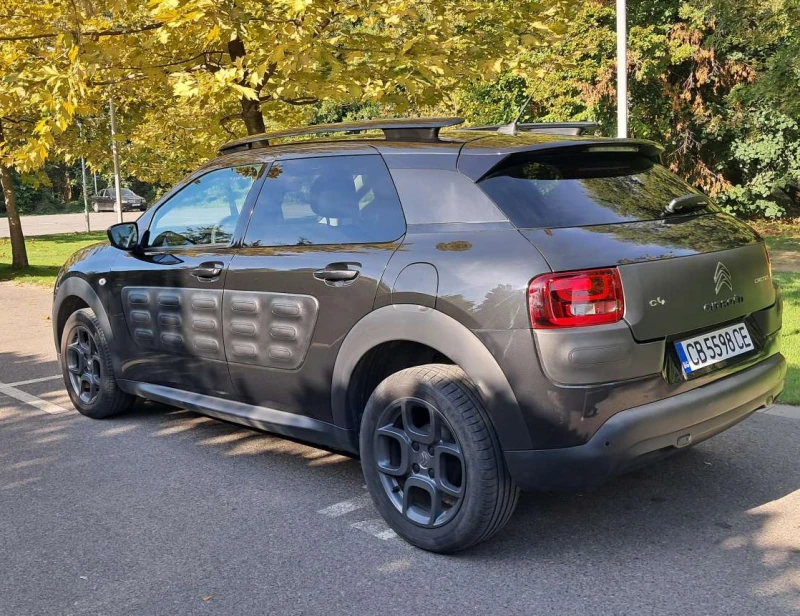 Citroen C4 Cactus 1.6 Blue-HDi Feel Business, снимка 4 - Автомобили и джипове - 47399209