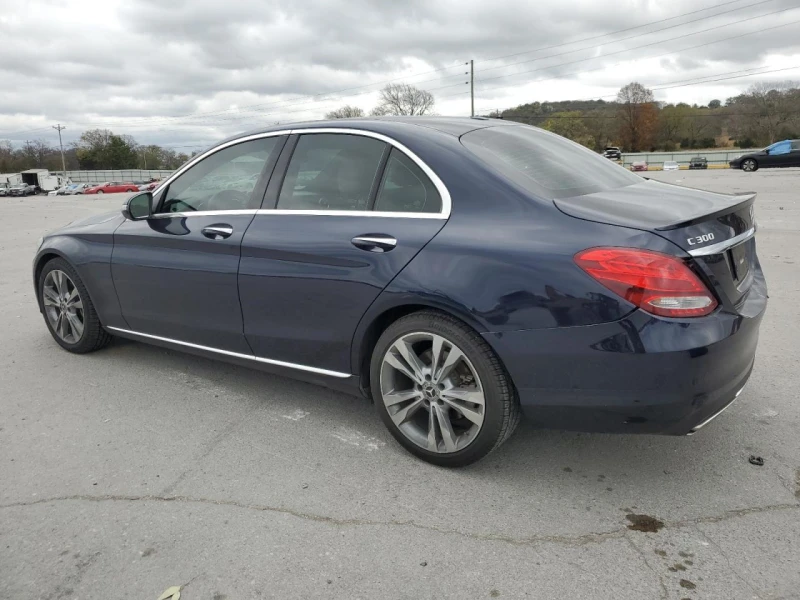 Mercedes-Benz C 300, снимка 2 - Автомобили и джипове - 48311267