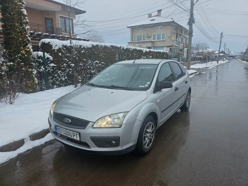 Ford Focus 1.6.Газ- инж- Гаражен , снимка 1 - Автомобили и джипове - 49166875