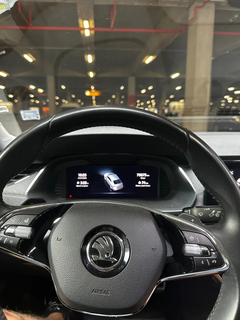 Skoda Octavia, снимка 13 - Автомобили и джипове - 52304930