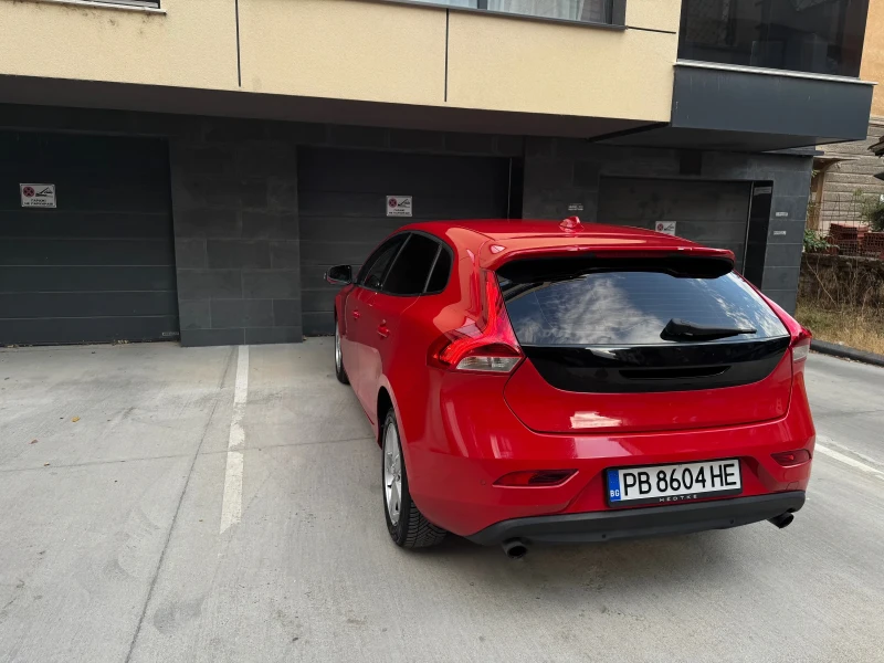 Volvo V40 2.0 d 150ps automatik, снимка 10 - Автомобили и джипове - 52677975