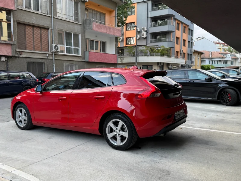 Volvo V40 2.0 d 150ps automatik, снимка 4 - Автомобили и джипове - 52677975