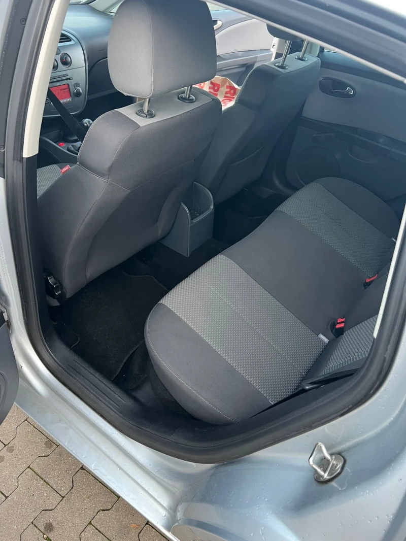 Seat Leon, снимка 5 - Автомобили и джипове - 52658237