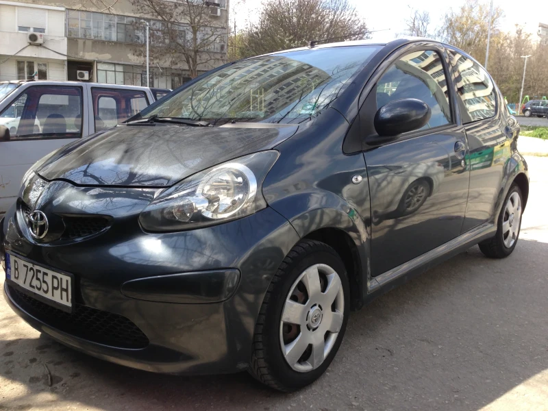 Toyota Aygo, снимка 5 - Автомобили и джипове - 52688065